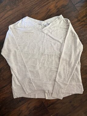 Athleta V-Neck Lightweight Super Soft Top - Cream